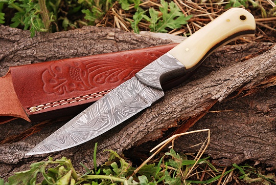 Damascus Hunting Knife