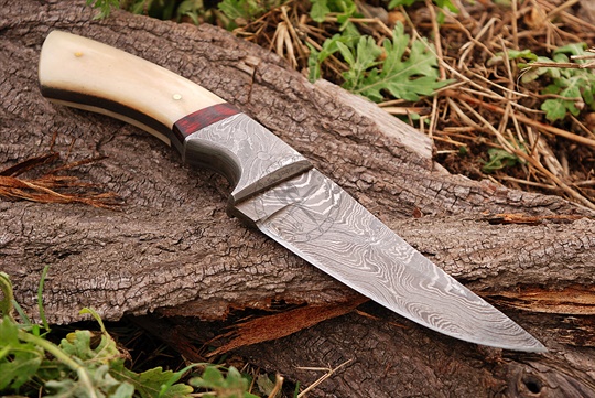 Damascus Hunting Knife
