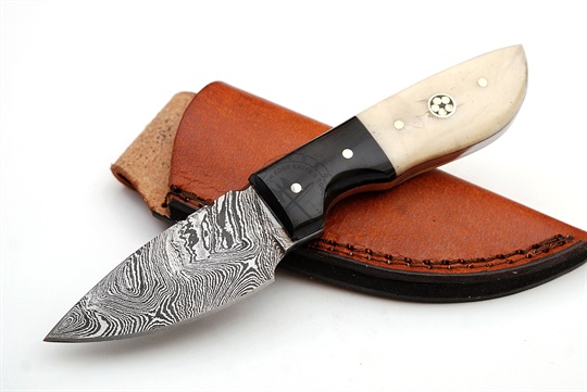 Damascus Hunting Knife