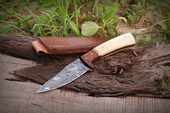 Damascus Hunting Knife