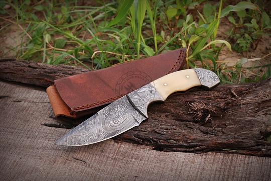 Damascus Hunting Knife