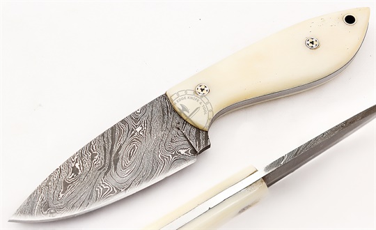 Damascus Hunting Knife